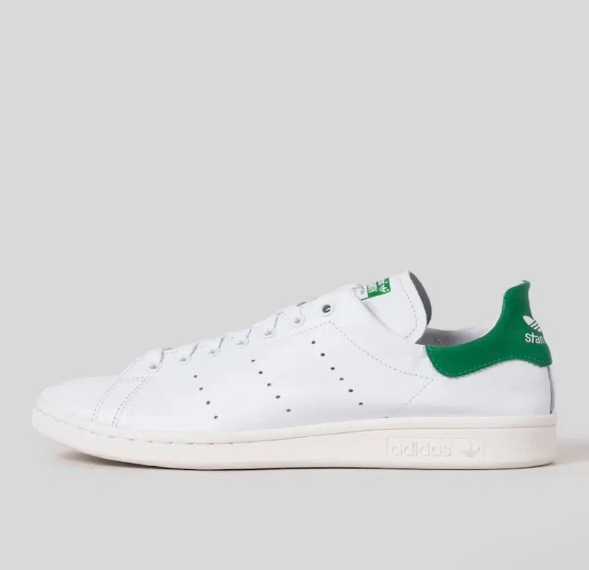 adidas アディダス