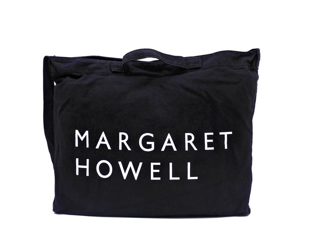 MARGARET HOWELL トートバッグ 黒 2WAY MARGARET HOWELL（マーガレットハウエル）の「2 WAY LOGO BAG