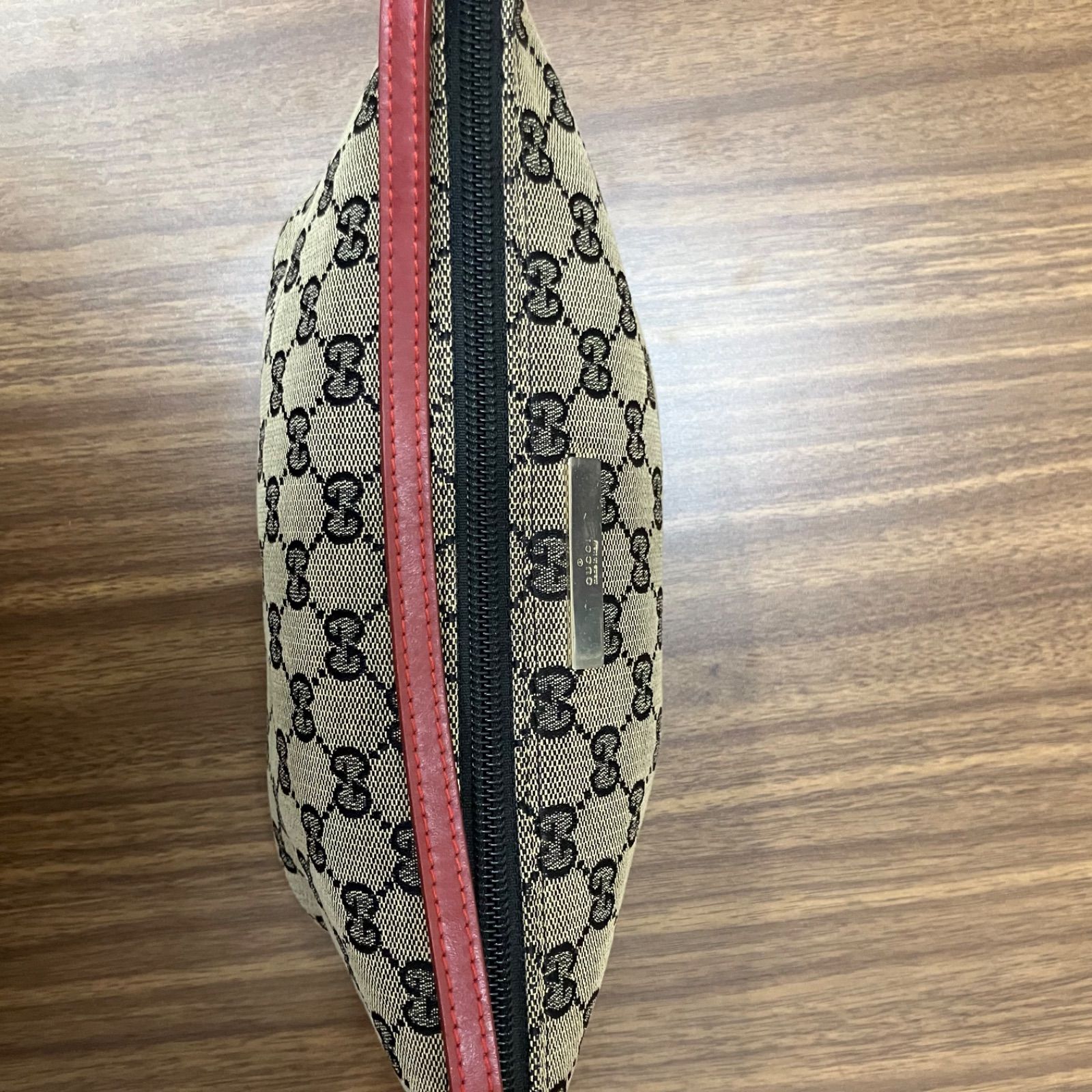 GUCCI グッチ アクセサリーポーチ GGキャンパス 舟形 ◎GUCCI グッチ アクセサリーポーチ GGキャンパス 舟形 0391103