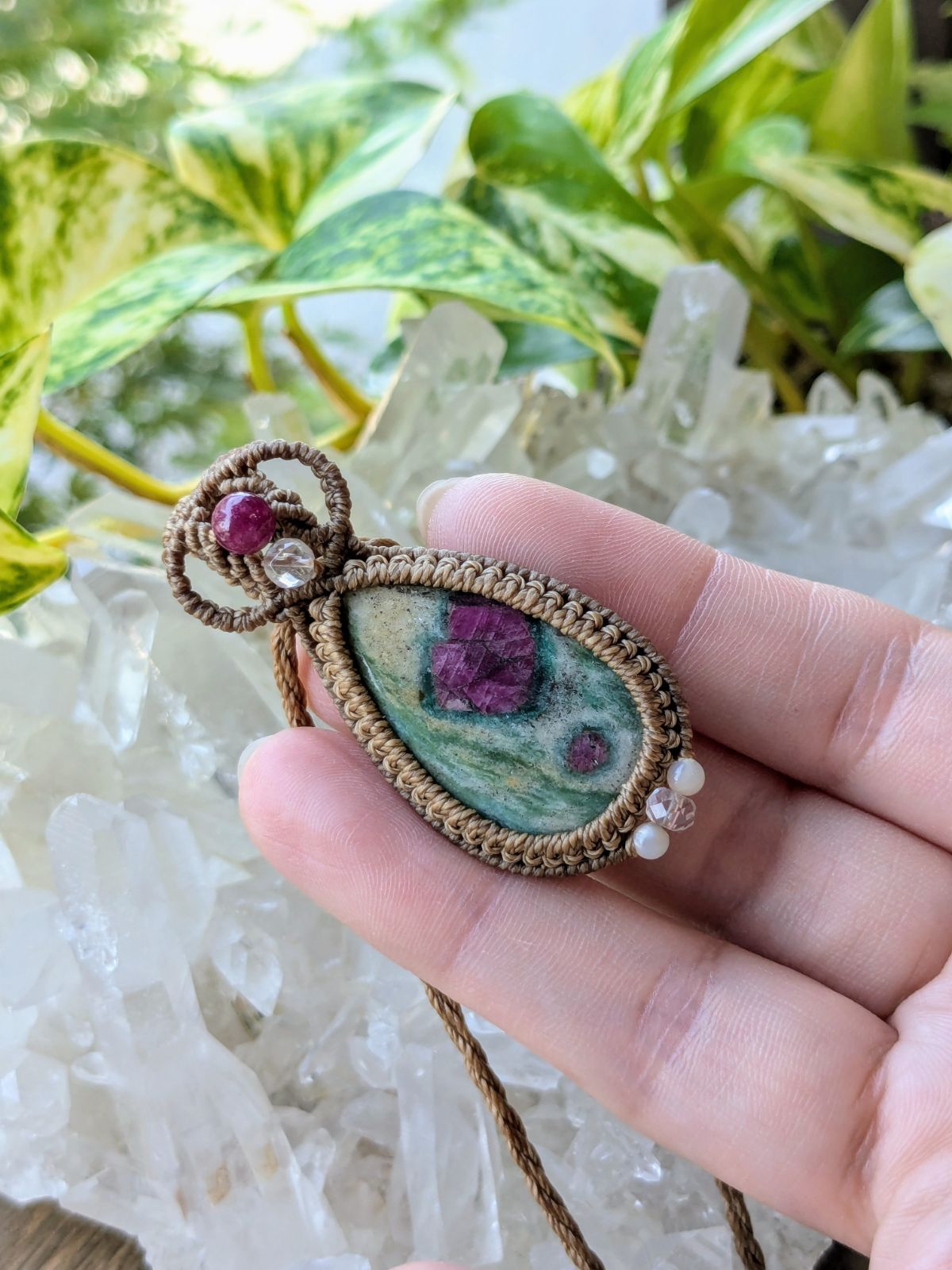 ☆パープルヘイズサンストーン☆マクラメ編みネックレス クリアランス