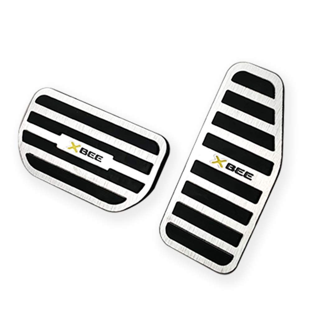 【在庫処分】ペダル アクセル アルミ ブレーキ カバー MN71S 工具不要 滑り止め付 新型クロスビー 被せる スズキ ゴム カスタムドレスアップ LEXLEYS パーツ(シルバー)