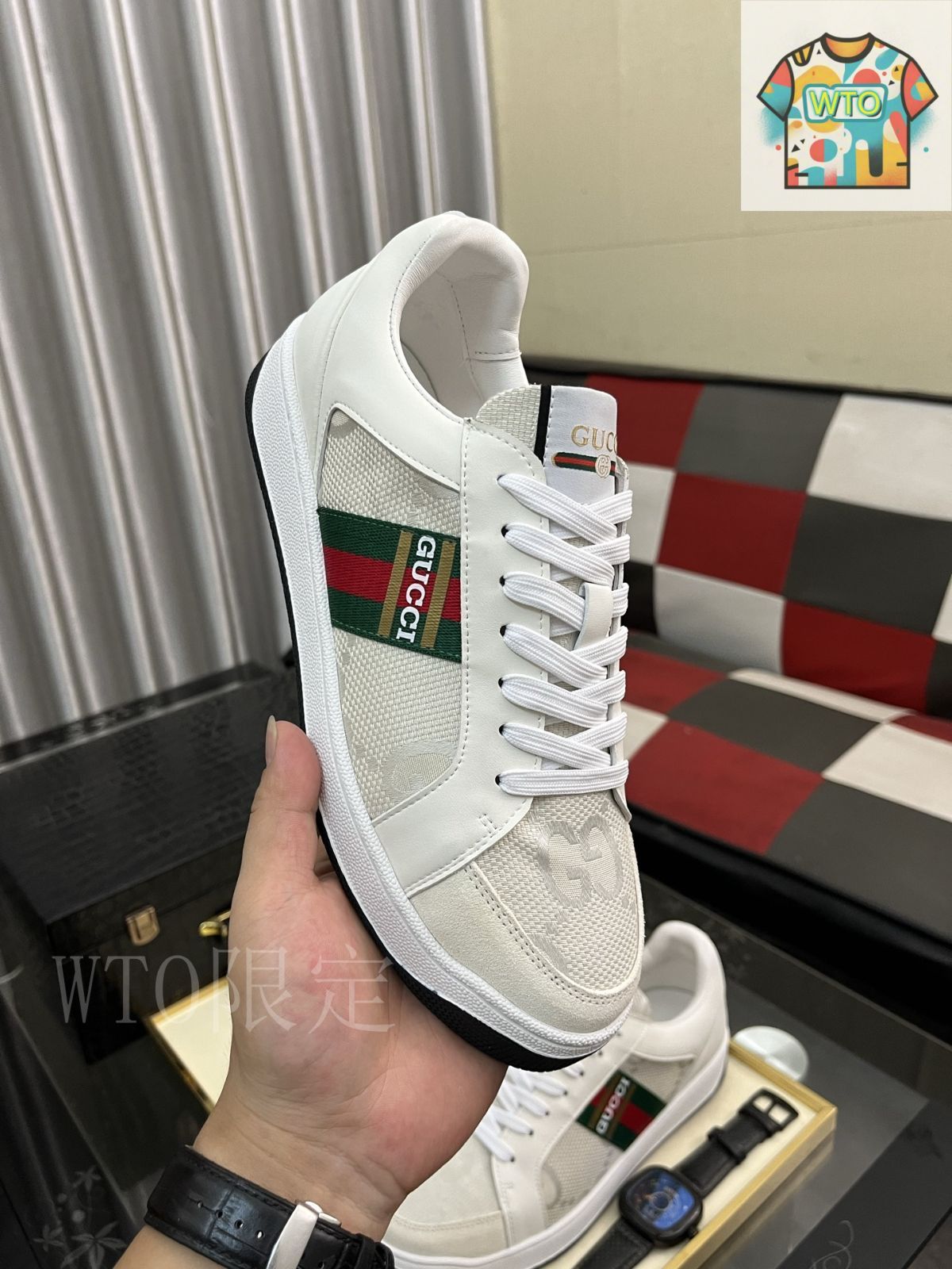 GUCCI グッチ ホワイト レザー カジュアルシューズ01-VX83