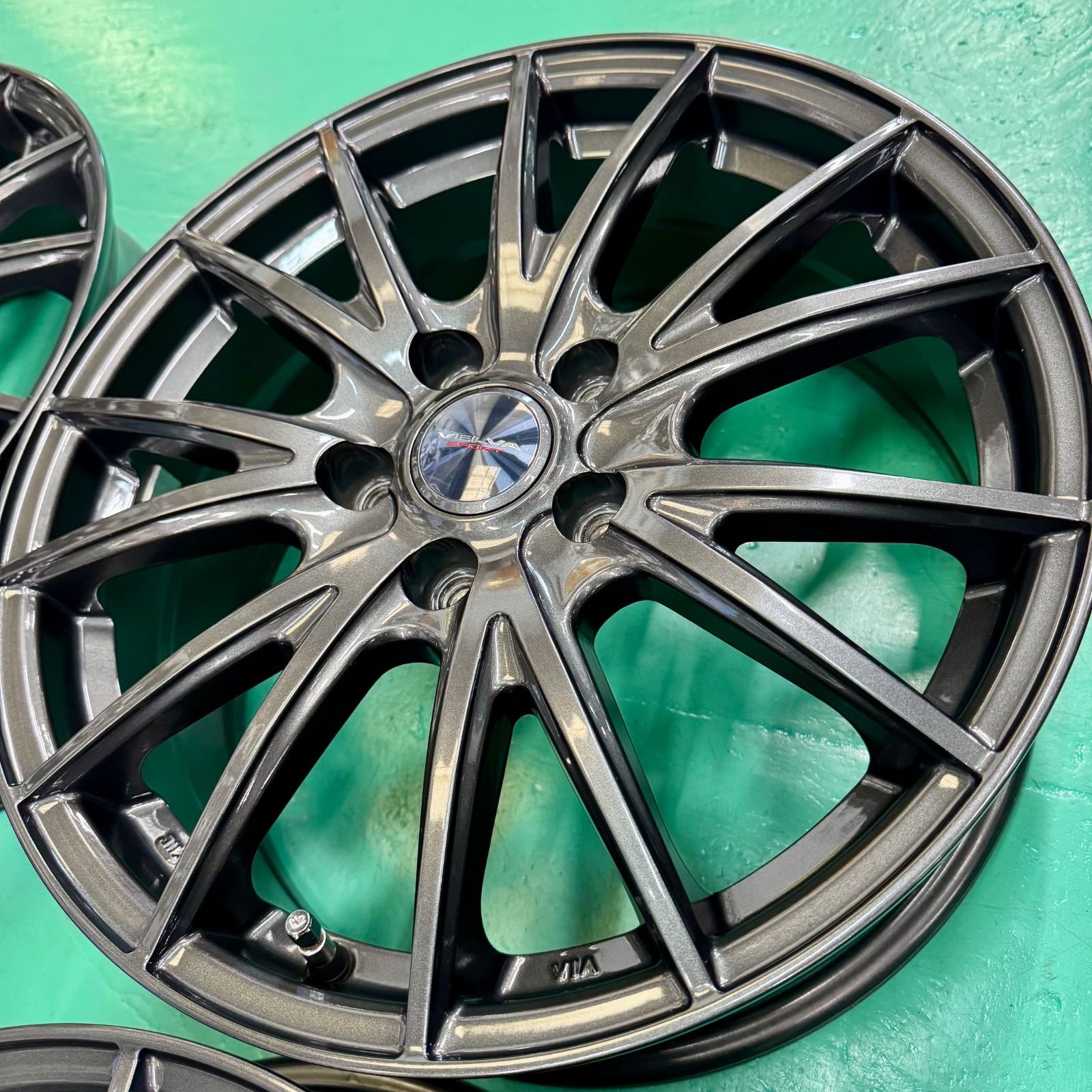 weds(ウェッズ)VELVA(ヴェルヴァ)SPORT 17インチホイール VELVA SPORT（ヴェルヴァ スポルト）｜weds CO., LTD.（株式会社