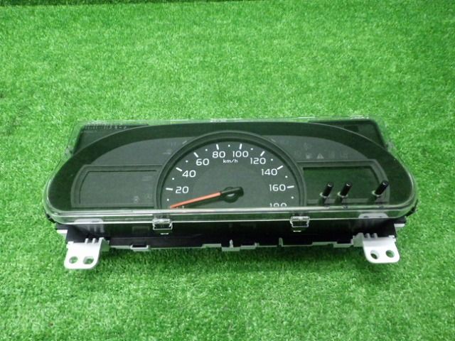 トヨタ　M710A　パッソ　83800-B1D40　スピードメーター　44818km　221206001
