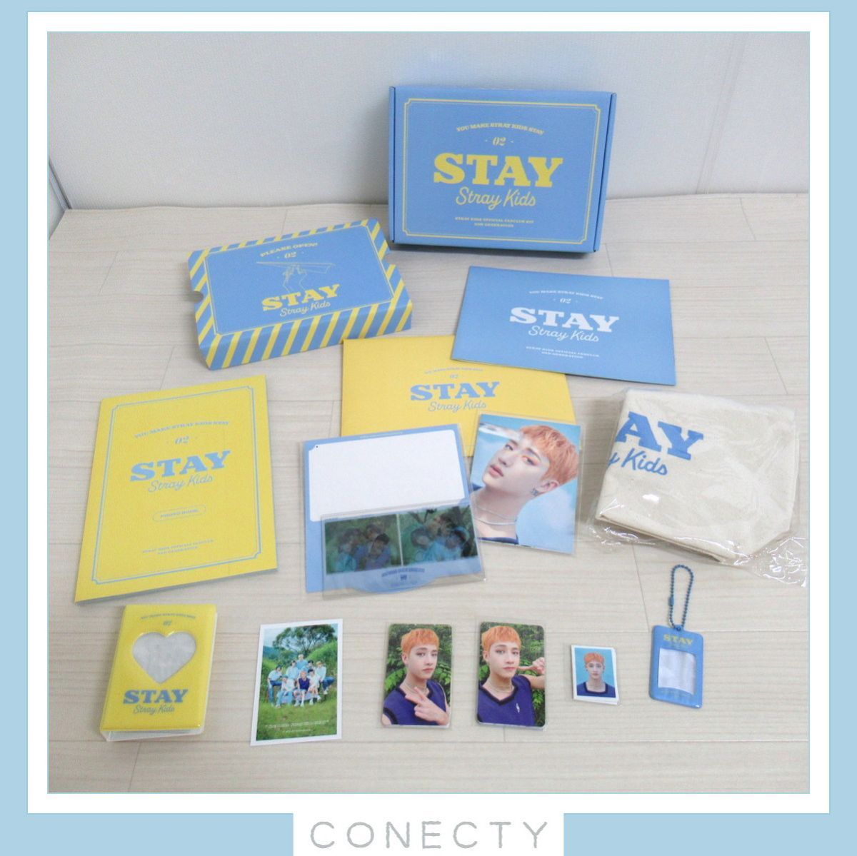 straykids スキズ STAY2期 ウェルカムキット 61XWO7okzML._AC_SY200_QL15_.jpg
