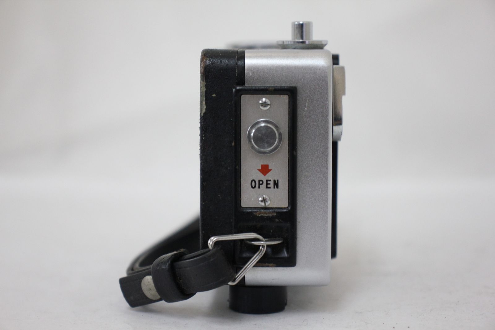 コンパクトカメラ e2646