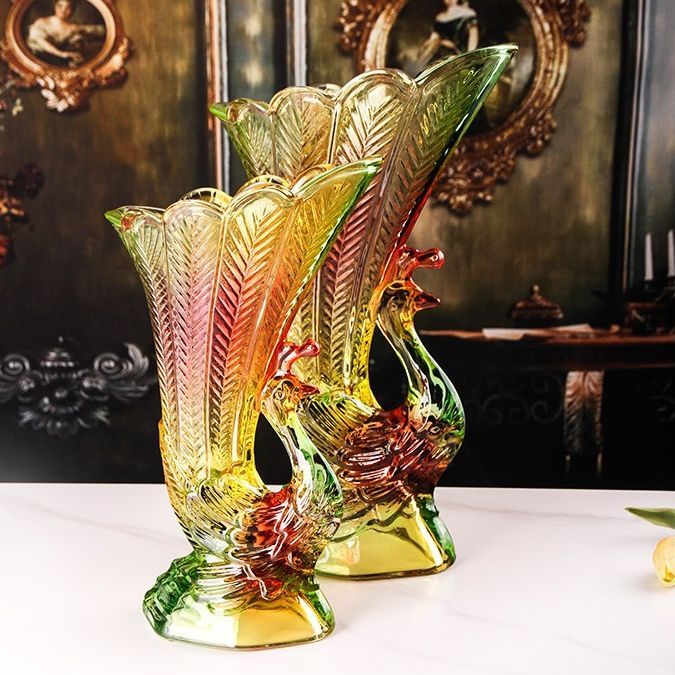 オーストラリア　作家　アート　黄色　青　黄緑　ガラス　花瓶　置き物　インテリア ウランガラスを使った作品に出会った｜nurie