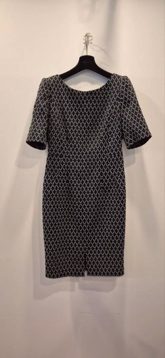 MOJO.S.PHINE モジョエスピン ジャガード ONE PIECE 55サイズ