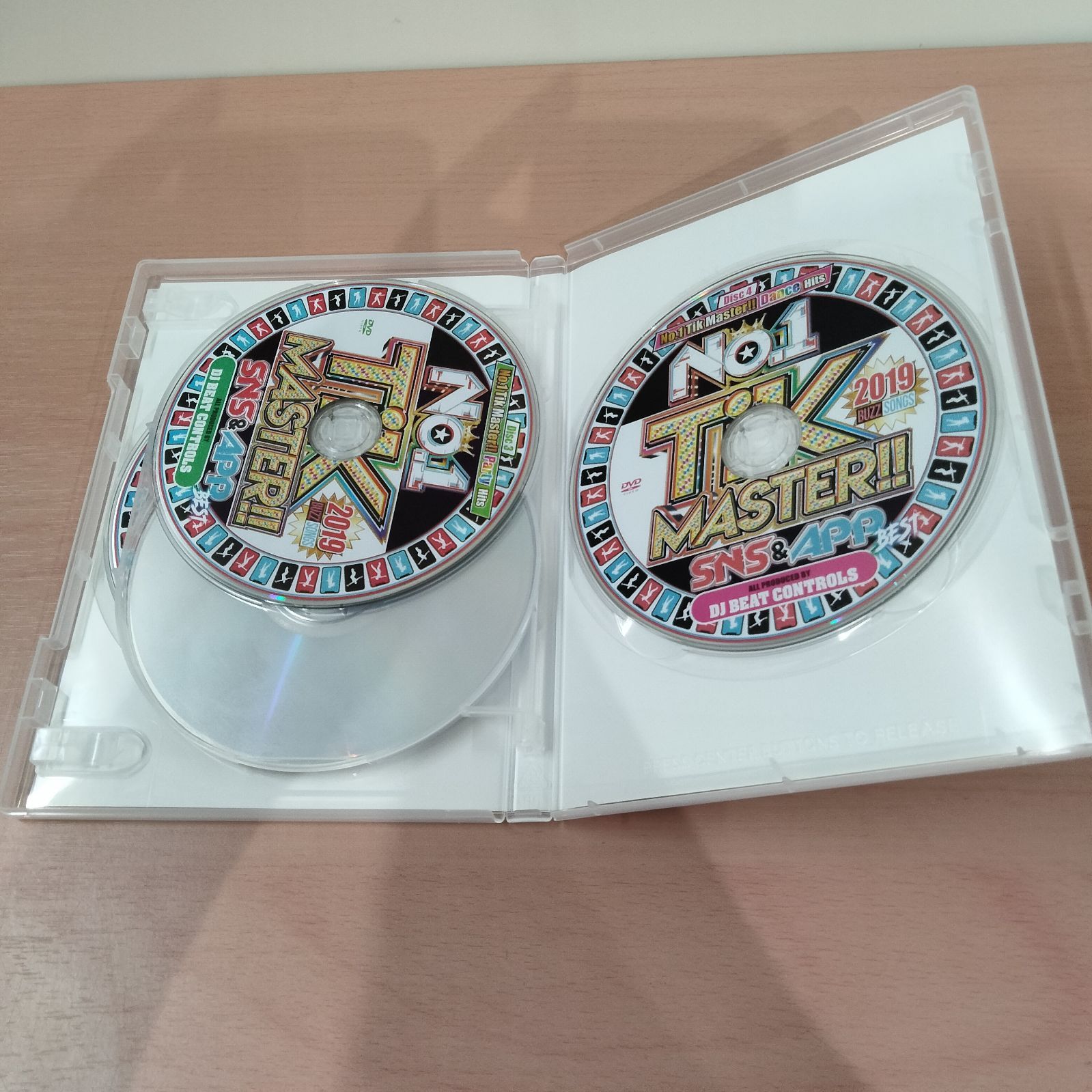 BPRecords DVD.CD 4枚セット N-6215] 洋楽DVD 4枚組 No.1 Tik MASTER!! 2019 BUZZ SONGS