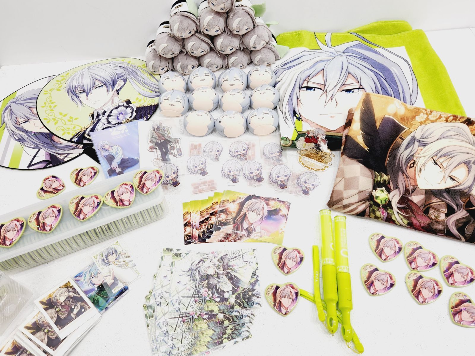 千 グッズ まとめ売り アイナナ 小牧店】アイナナ 千 グッズ まとめ売り /※ばら売り不可【S710