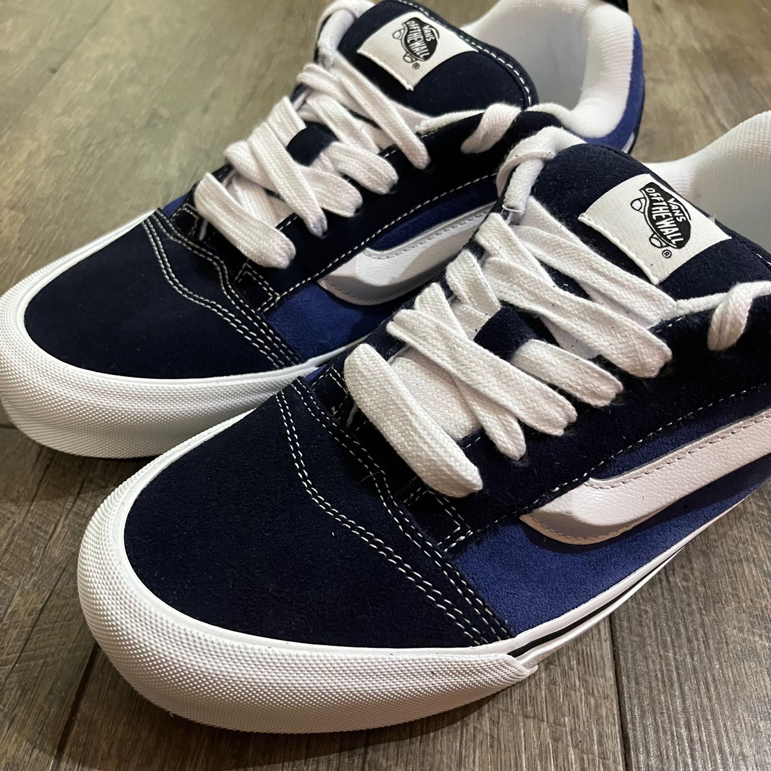 国内正規 美品 VANS KNU SKOOL ニュースクール スニーカー シューズ バンズ ヴァンズ VN0009QCNWD ネイビー系 27.0  56521A メルカリ