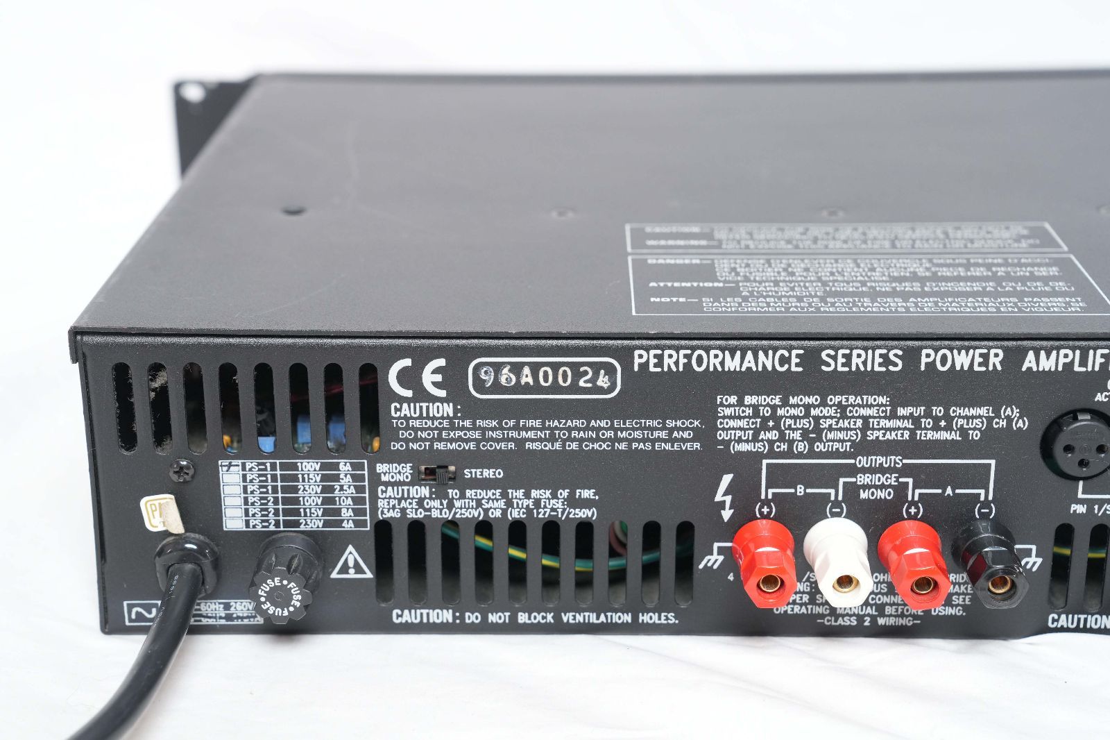 ☆BGW☆performance series1 PA用パワーアンプ MADE IN USA ☆ - メルカリ