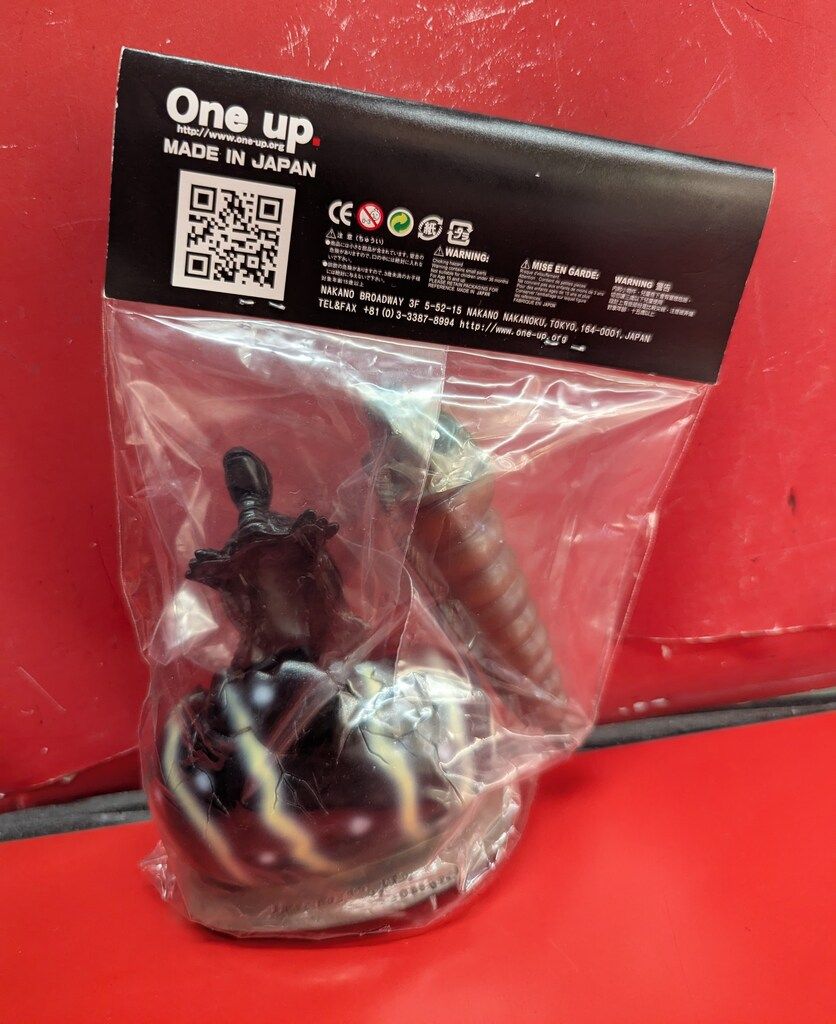 One up. モスラの卵とモスラの幼虫 モスラ対ゴジラ ワンフェス One up. モスラの卵とモスラの幼虫 モスラ対ゴジラ ワンフェス