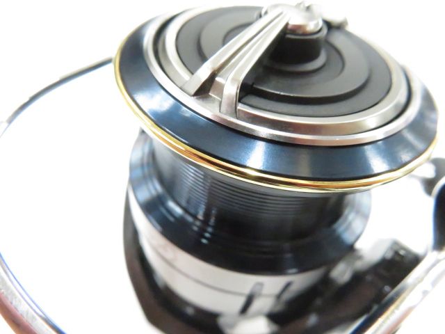 ダイワ 19セルテート LT3000S-CH-DH 01-8110120016