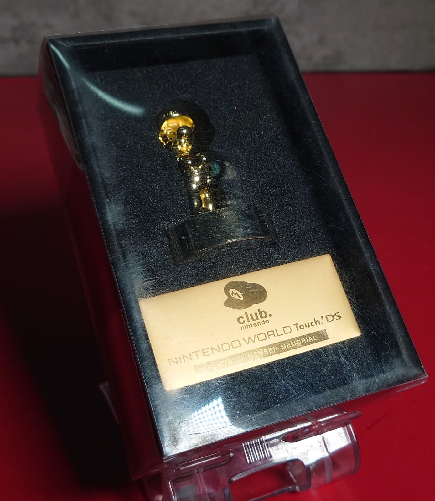 マリオ クラブニンテンドー プラチナ会員オリジナルフィギュア □プラチナ会員オリジナルフィギュア「ゴールドマリオ」 クラブ