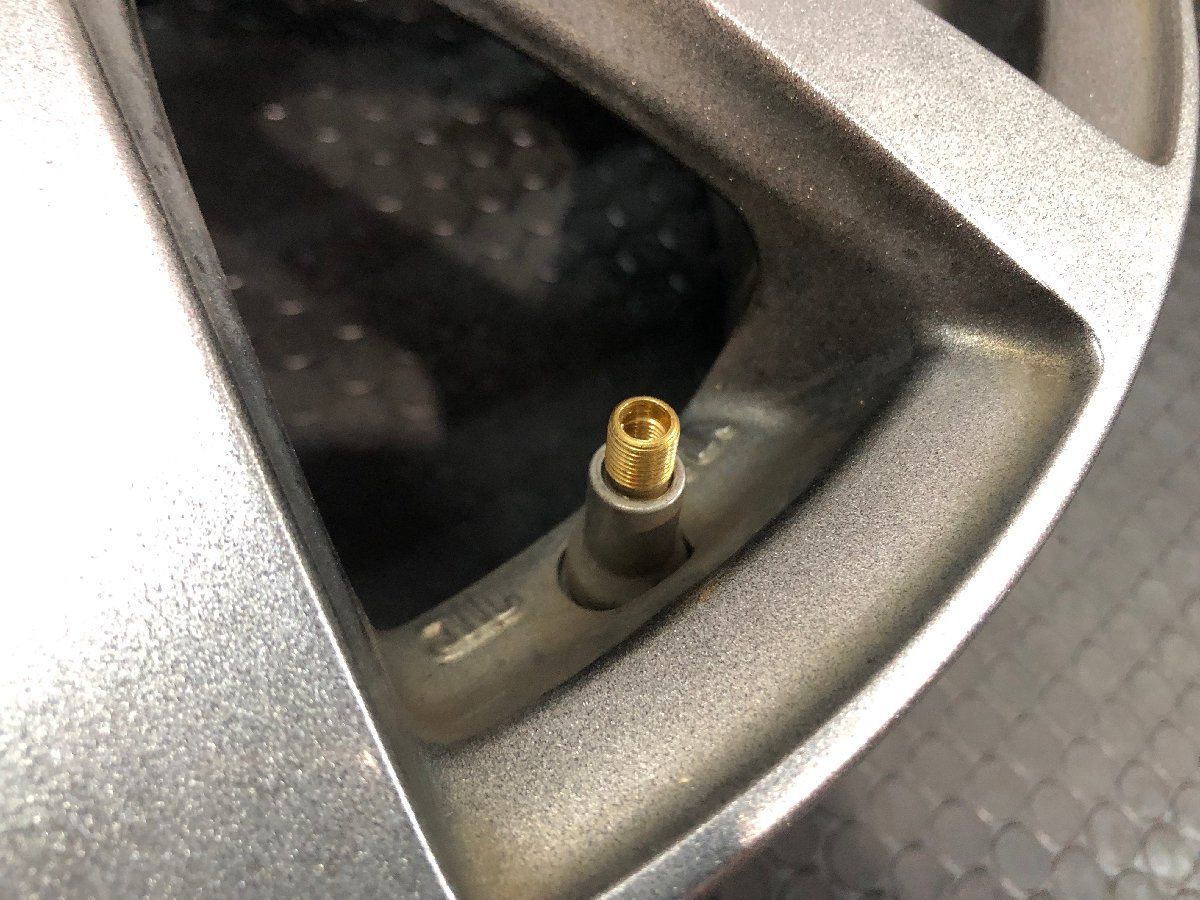 うすイボ 2023年製 ヨコハマ プラクティバ 215/45R17 国産 4本