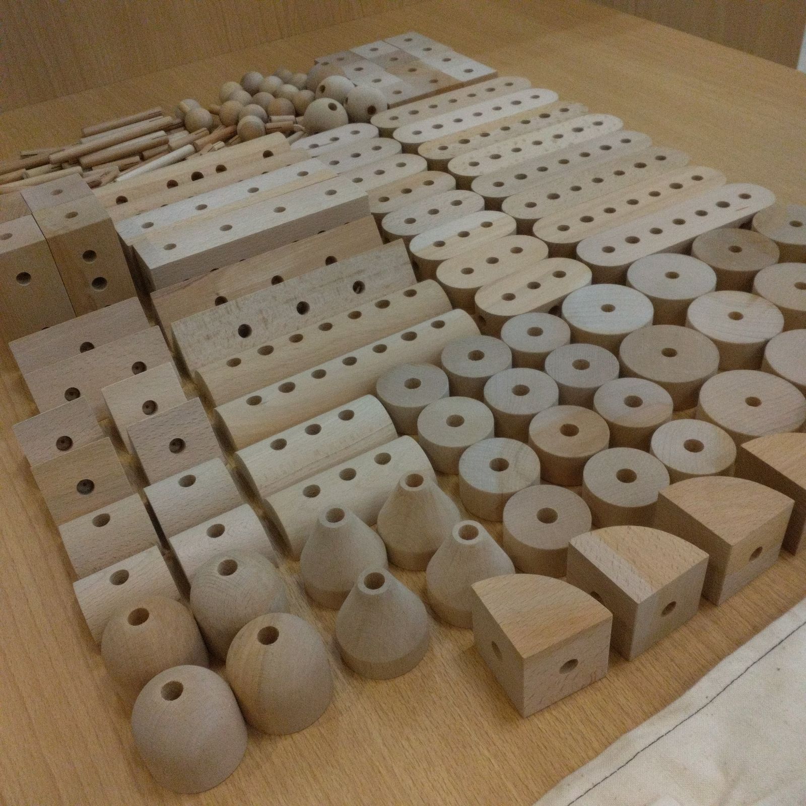 童具館 くむくむ WAKU