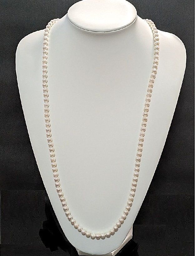 真珠の種類あこや真珠高値のアコヤ破格値で特売　 あこやパールロングネックレス７．５～８ｍｍ　８２cm