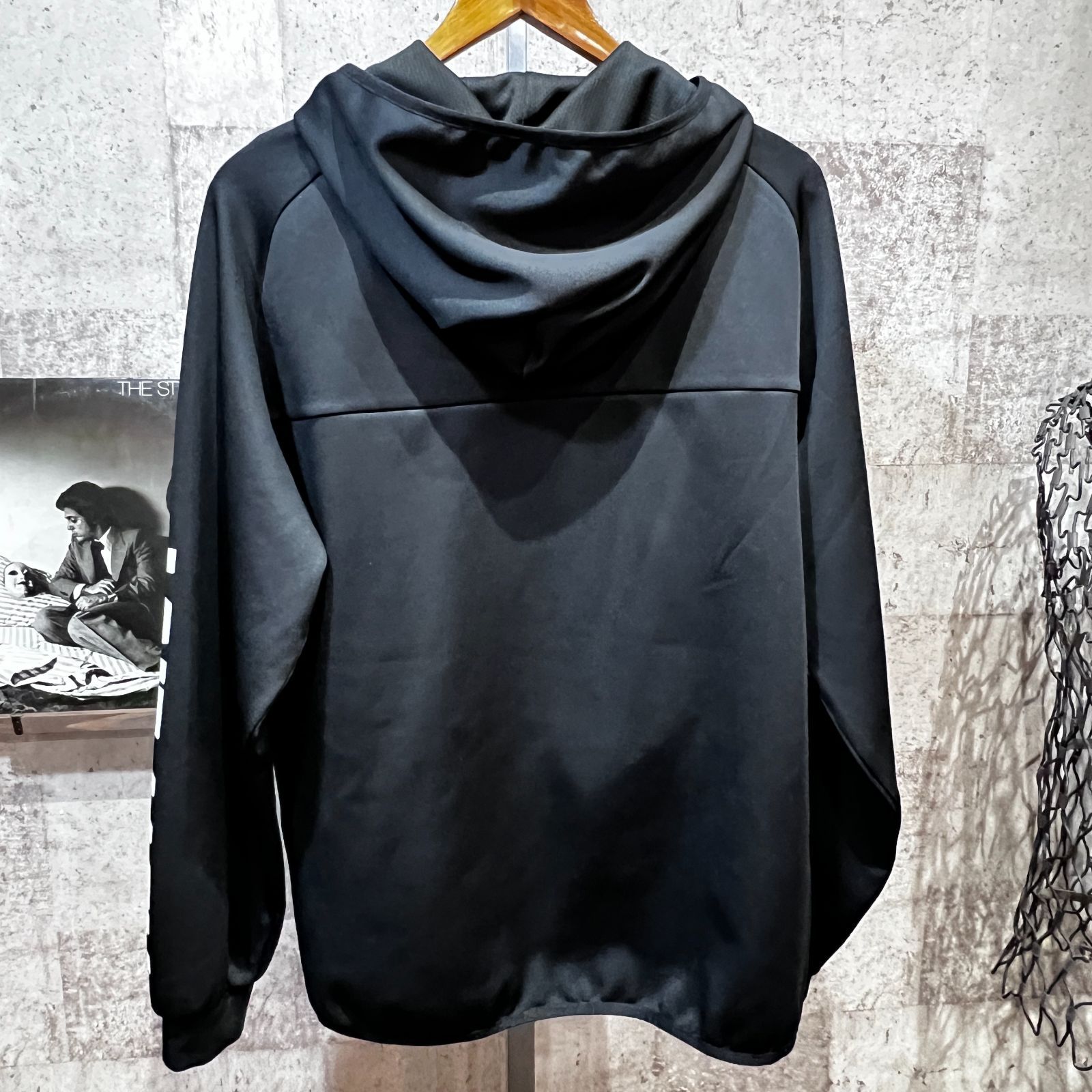 極美品 ニューエラ スポーツウェア ジャージ セットアップ XLサイズ 黒 極美品 NEW ERA セットアップ トラックジャケット ジャージ