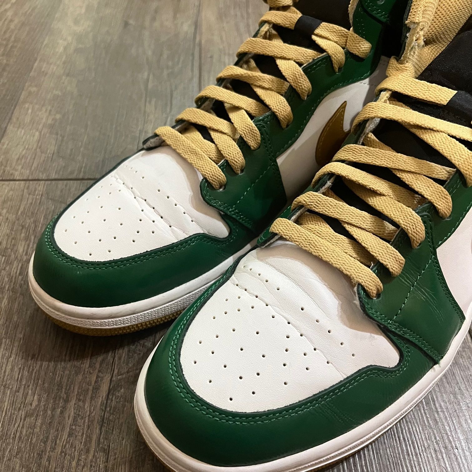 国内正規 NIKE AIR JORDAN 1 RETRO HIGH OG CLOVER ナイキ エア