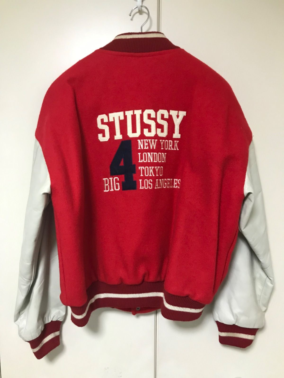 1998年製 STUSSY BIG4「4都市限定」スタジャン - メルカリ
