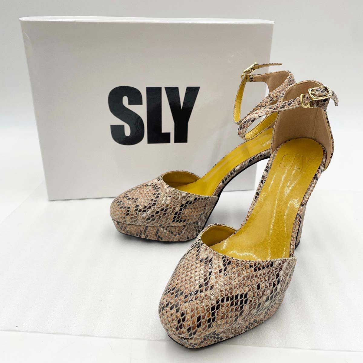 スライ SLY POINTED TOE BELTED SANDAL ホワイト M スライ SLY POINTED TOE BELTED SANDAL ホワイト M スライ SLY POINTED