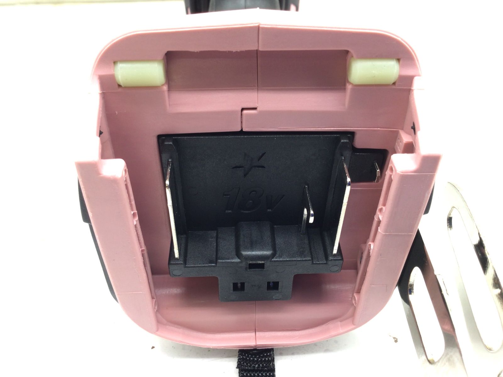 18v充電式インパクトドライバ ピンク