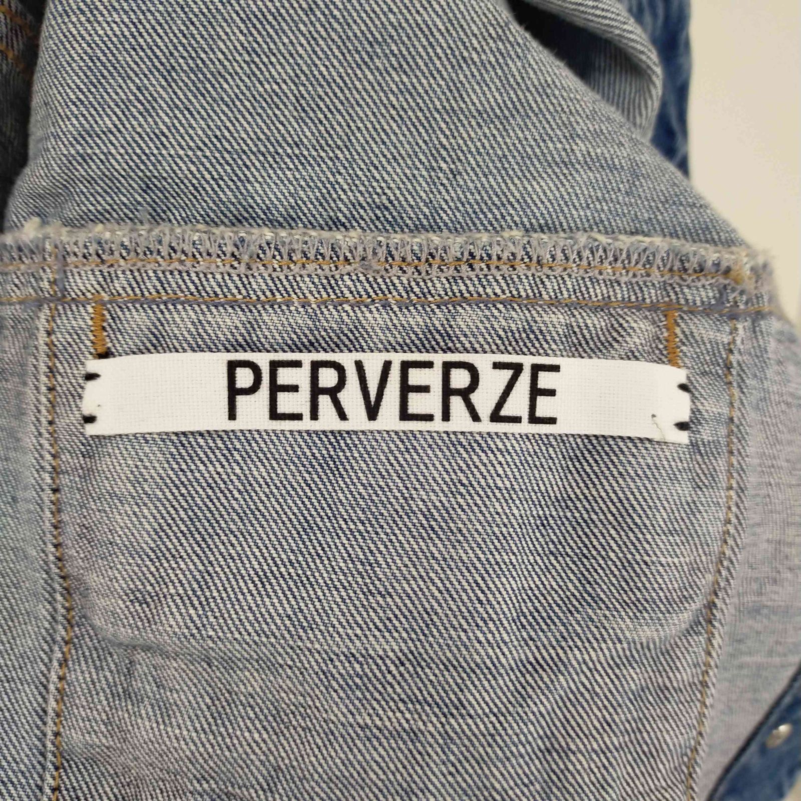 ジャケット・アウター PERVERZE Wide Cut Denim Jacket PERVERZE Wide Cut Denim Jacket