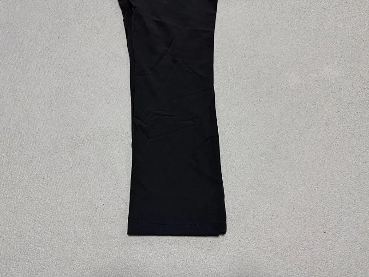 ゴルフパンツ レディース