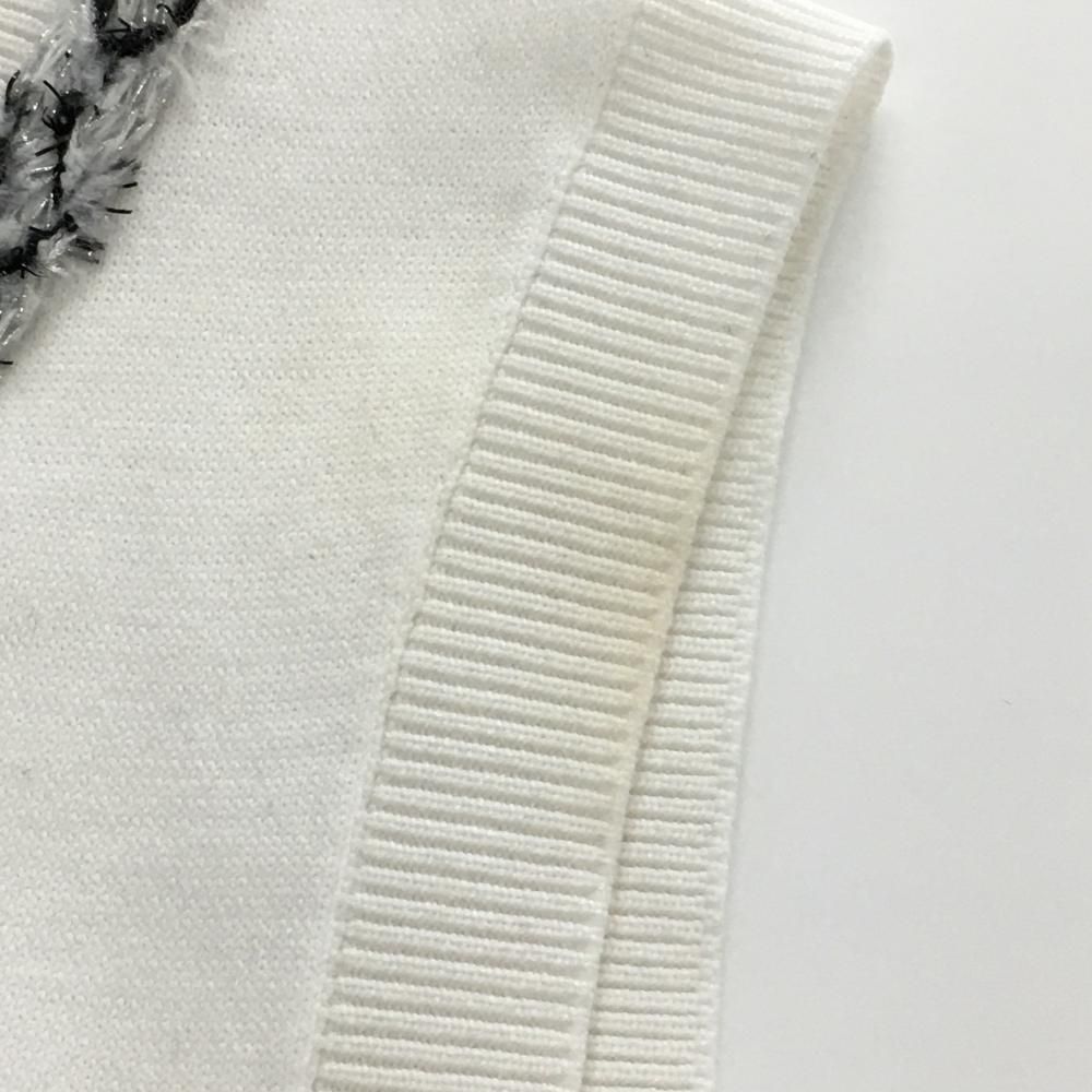 美品】セントアンドリュース ニットベスト 白 襟元ライン