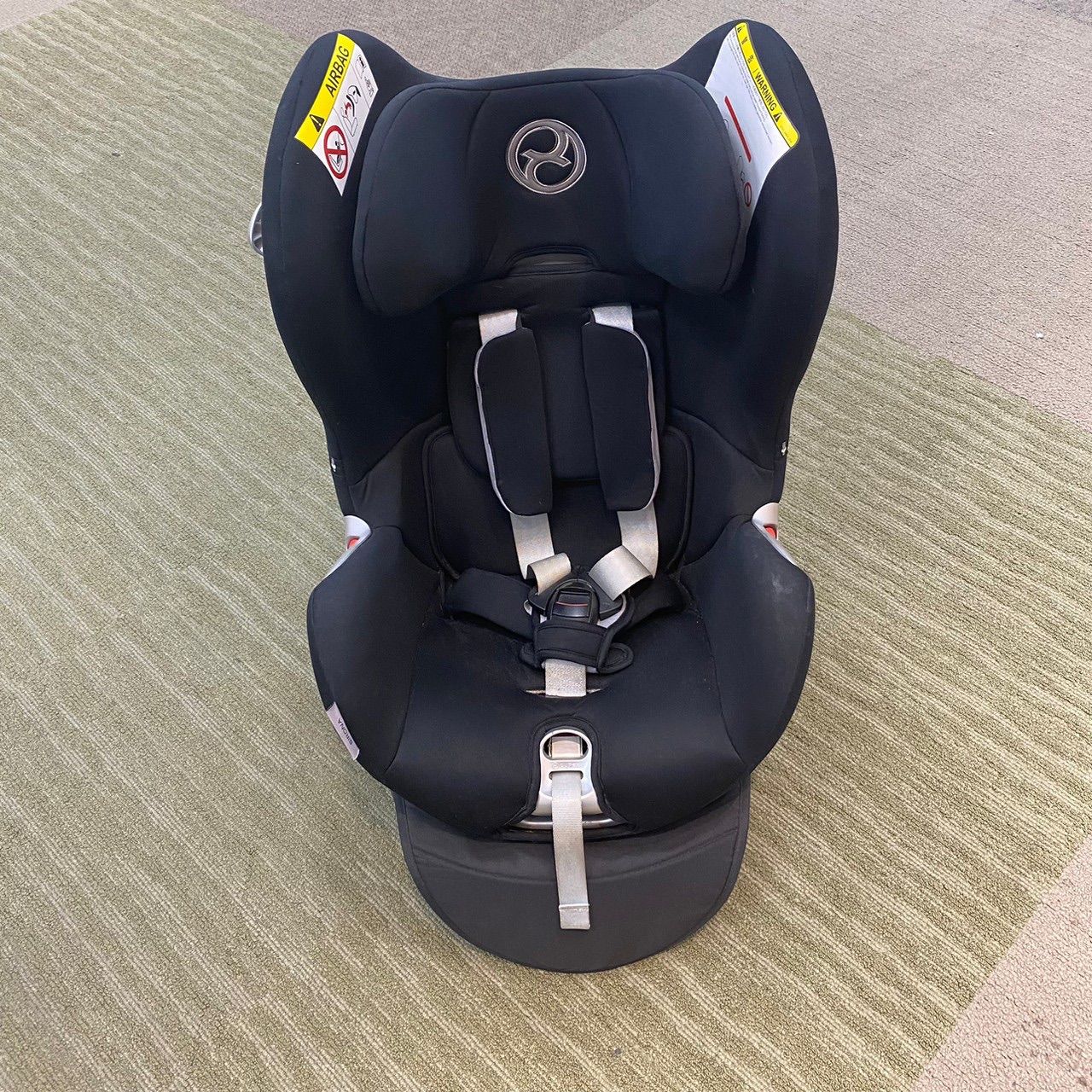 CYBEX サイベックス シローナ チャイルドシート ブラック - メルカリ