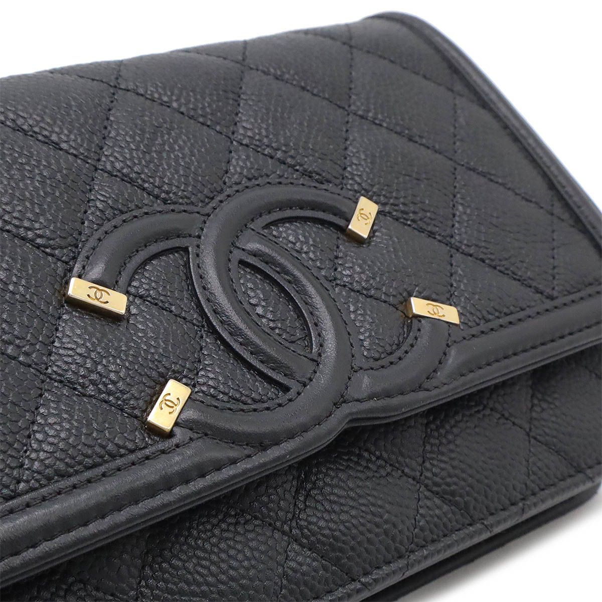 CHANEL シャネル