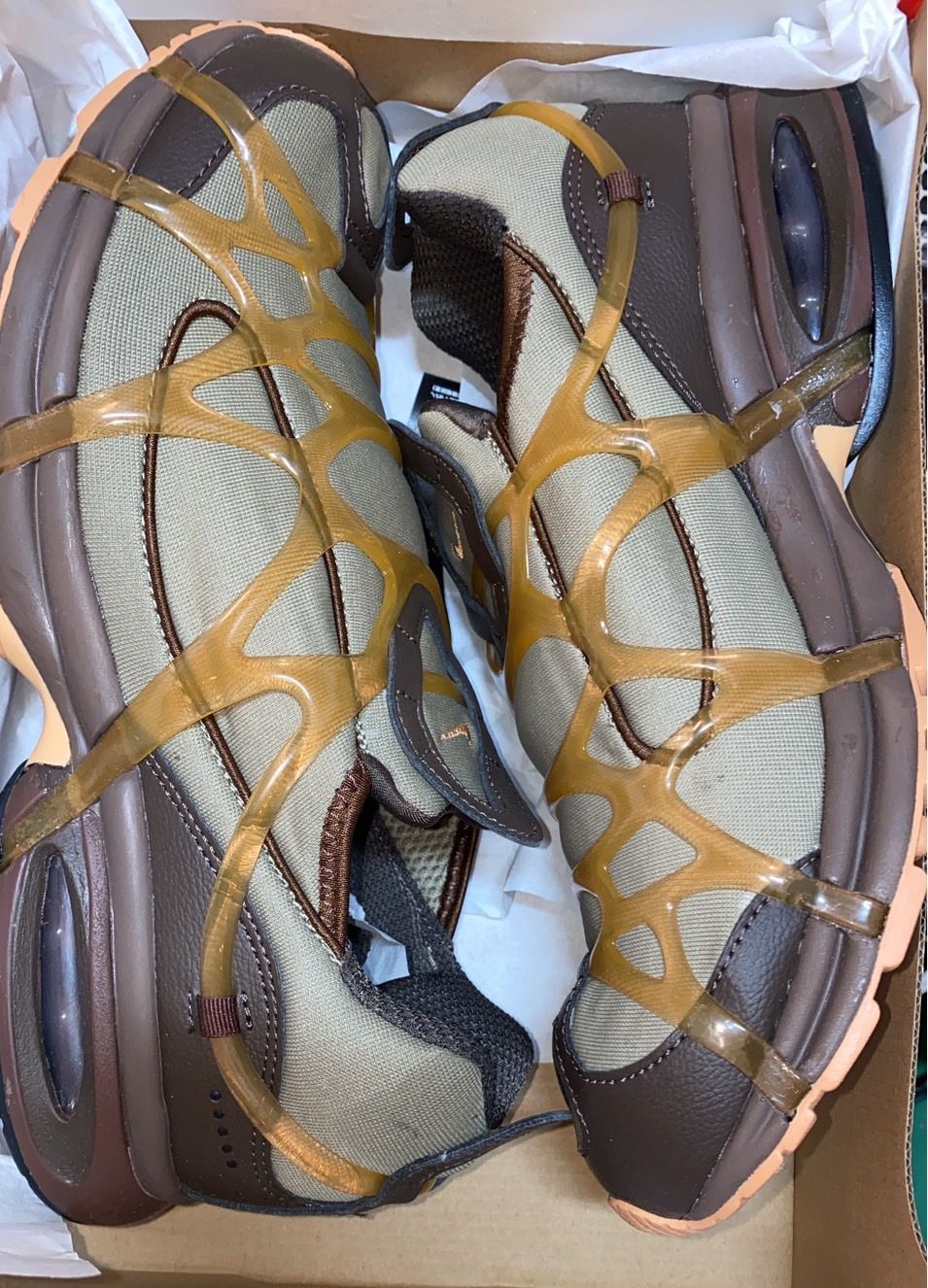 Nike AIR KUKINI　エア　クキニ　DV0659-200 NIKE AIR KUKINI KHAKI/DARK CHOCOLATE-LT COGNAC（ナイキ エア