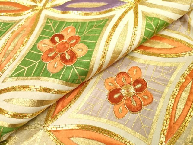 アンティーク 桐の花模様 金彩 刺繍 七宝 しぼり 袷 正絹 振袖 着物 07 楽天市場】【新品】 振袖 着物 正絹 袷 フォーマル 金駒刺繍