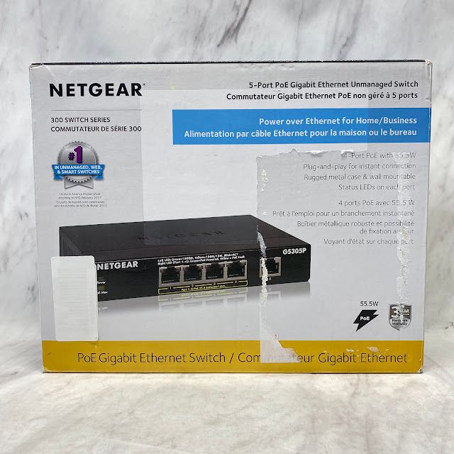 【美品】NETGEAR スイッチングハブ 8ポート ギガビット PoE+(62W) 金属筐体 壁掛け対応 静音ファンレス