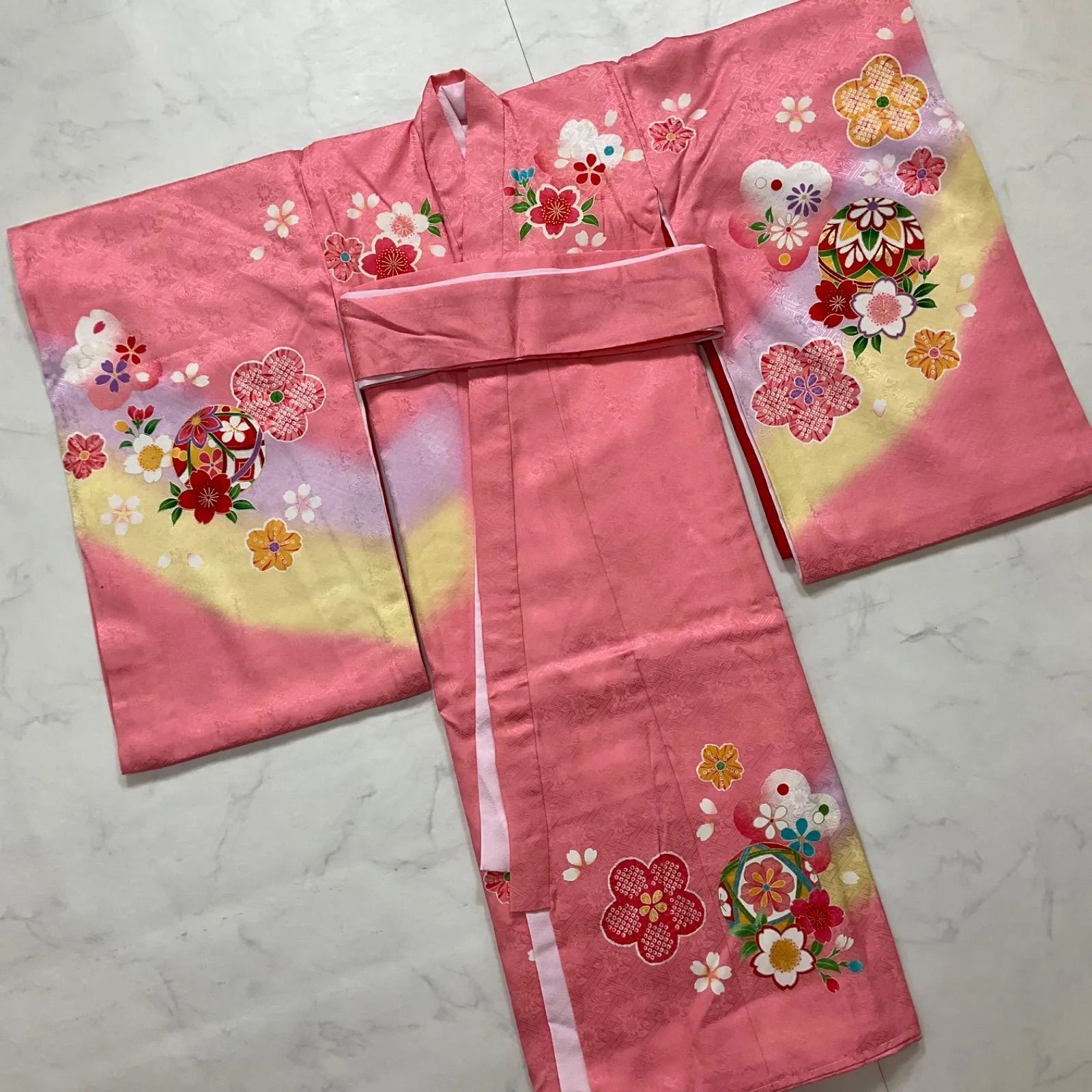 kimono+one◇美品◇産着◇お宮参り◇女の子着物◇襦袢付き◇3歳用