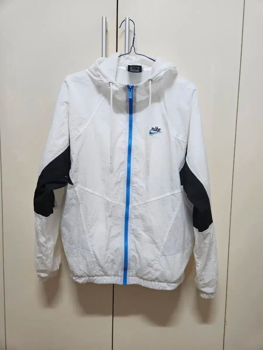 【雷市場（ポンジャン）商品韓国直送】 Nike(ナイキ） ワンドランナー ウィンドブレーカー 純正 (ユニセックス)