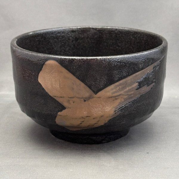 美濃焼窯元 不動窯のオンラインショップ / 桜土刷毛目 抹茶碗