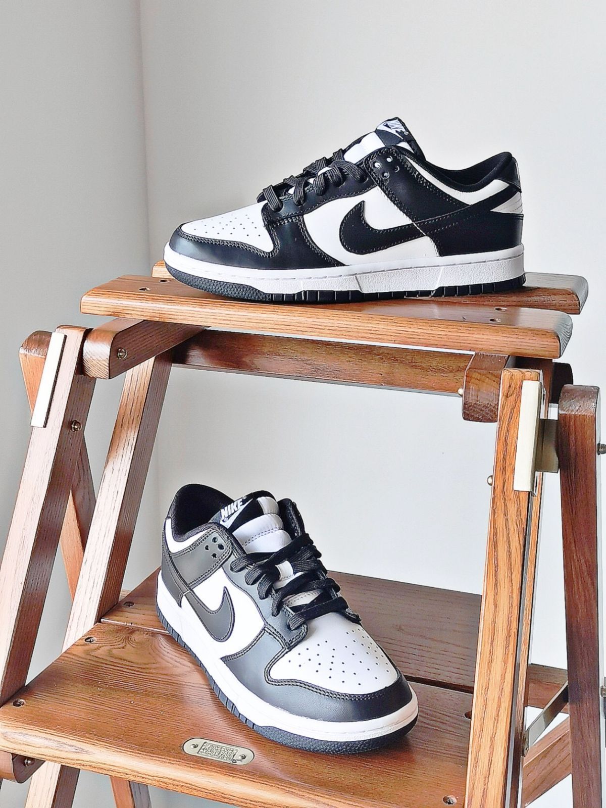 ナイキ dunk low 白黒パンダ - メルカリ