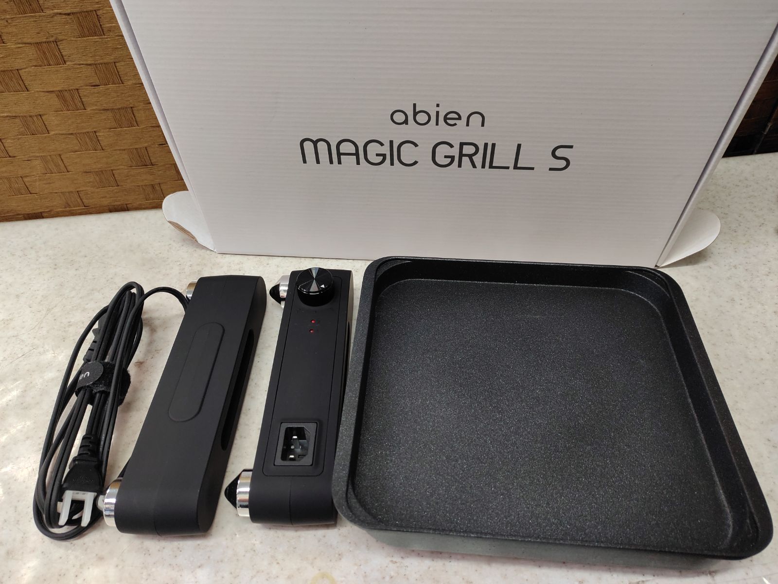 ◎abien mAGIC GRILL S ホットプレート JF-MGS01-B