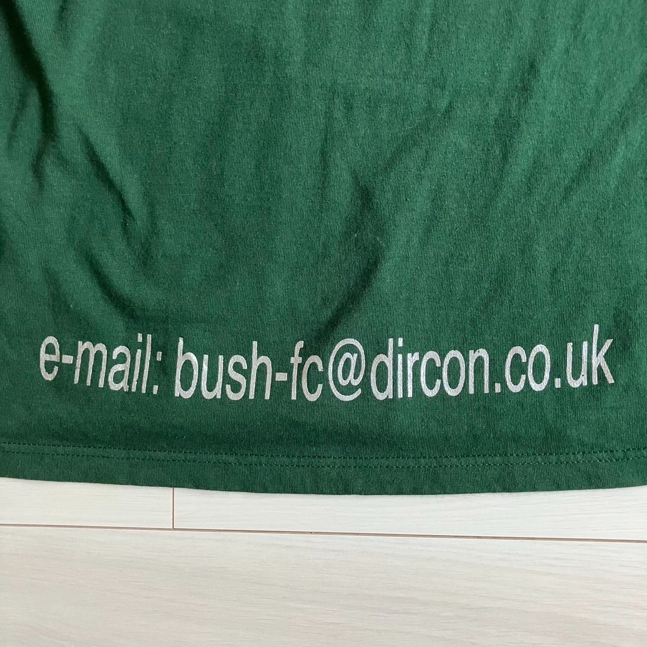 BUSH Tシャツ ダークグリーン　テテ　TULTEX Lサイズ bush Tシャツ BTS テテ着用 XLサイズ TULTEX グリーン - メルカリ