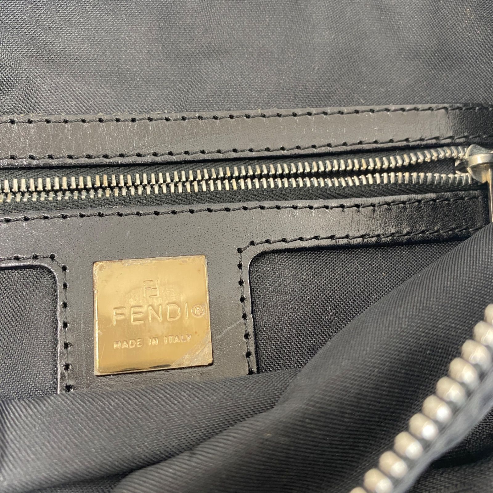 FENDI アクセサリーポーチ ミニ ズッカ柄 キャンバス レザー 黒