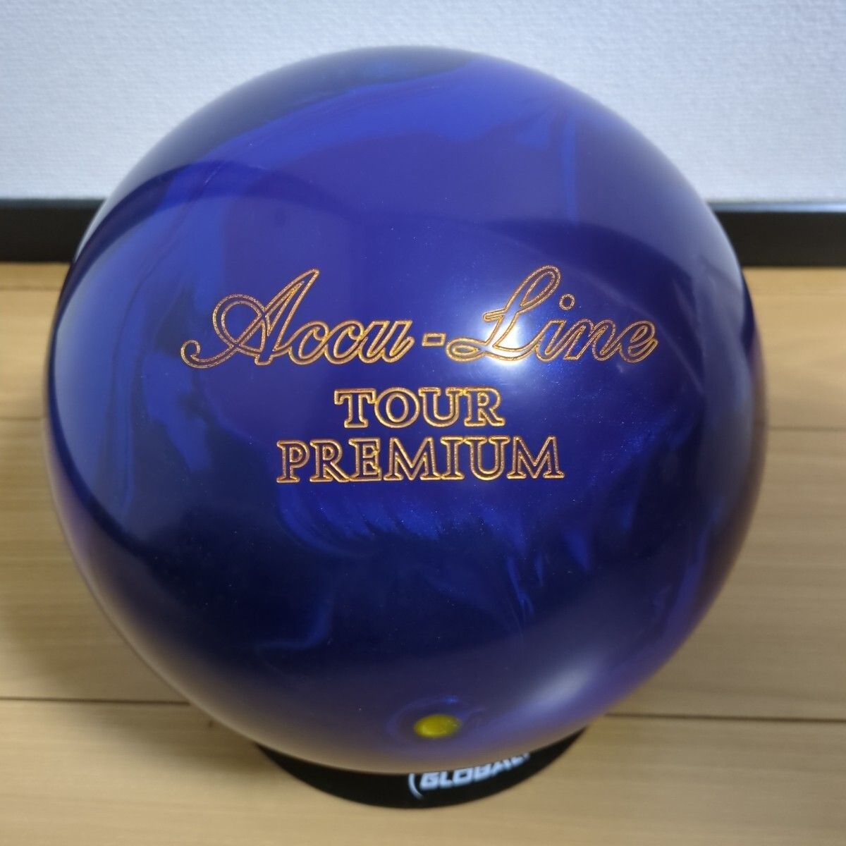 【最新入荷】 ボール ボウリング 初代プリズムハイブリッド 語らい 15P 15ポンド ボール