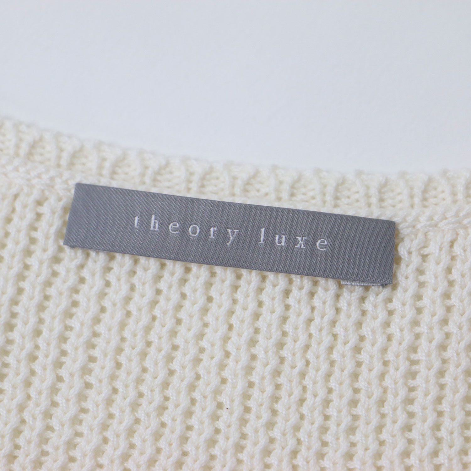 セオリーリュクスニット　38 ホワイト 美品 theory luxe セオリーリュクス ニット ホワイト 白 サイズ