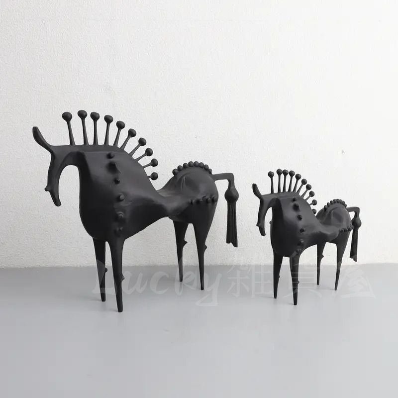 [未使用] 馬 置物 アンティーク 美術品 アート オブジェ 新しい未使用 馬の置物 馬のフィギュア オーナメント オブジェ