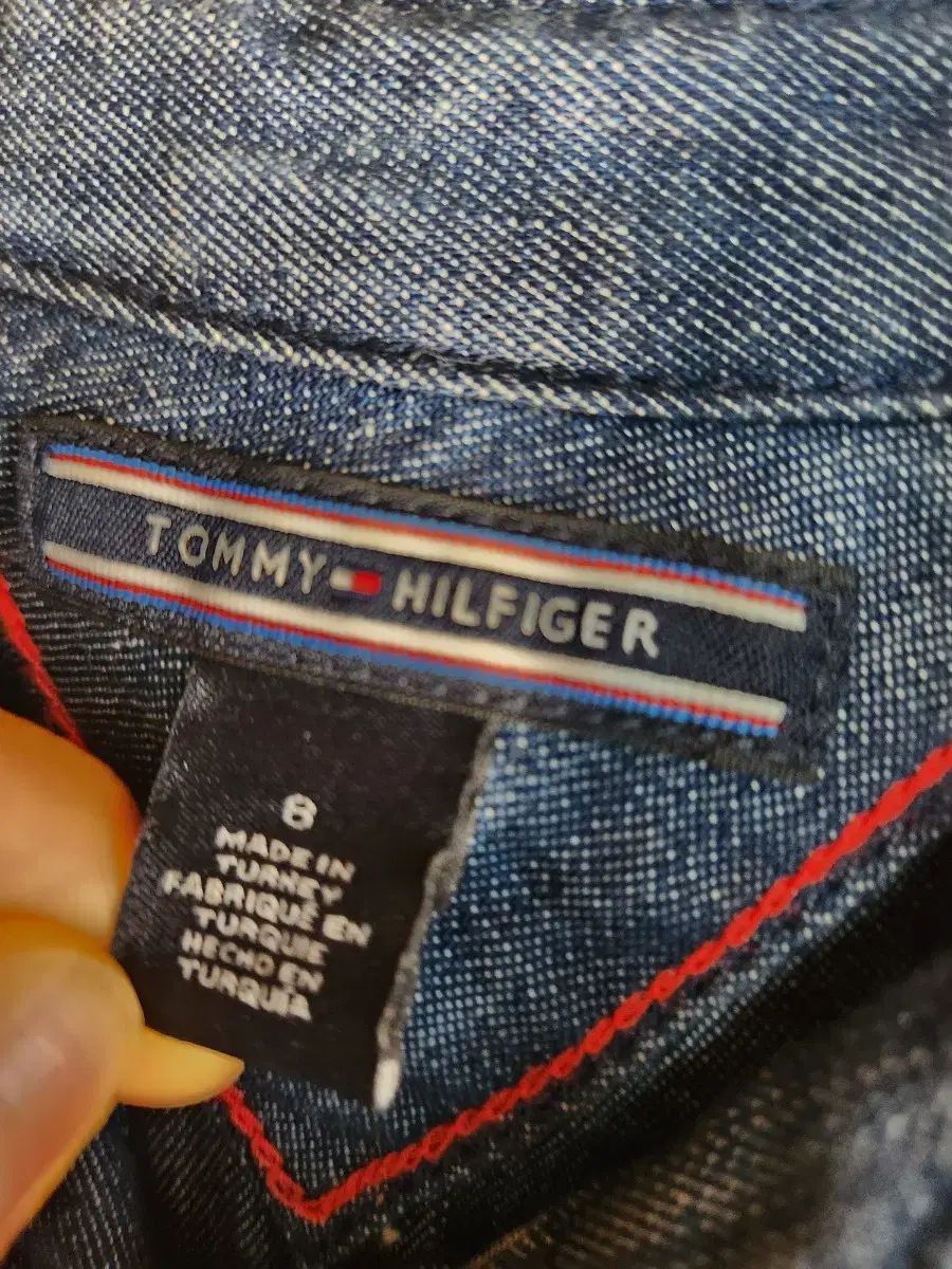 Hilfiger トミーヒルフィガー