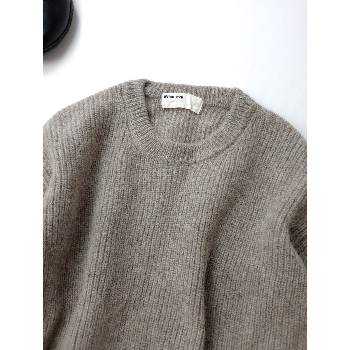 エヴァムエヴァevam evaクルーネックウールニット 定価17600円 evam eva エヴァムエヴァ クルーネック ニットプル