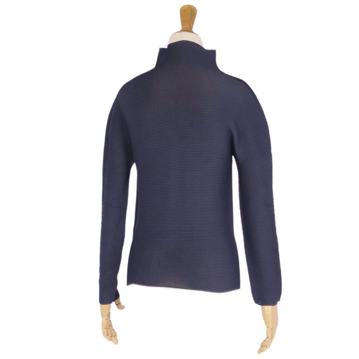 me by ISSEYMIYAKE シャツブラウス