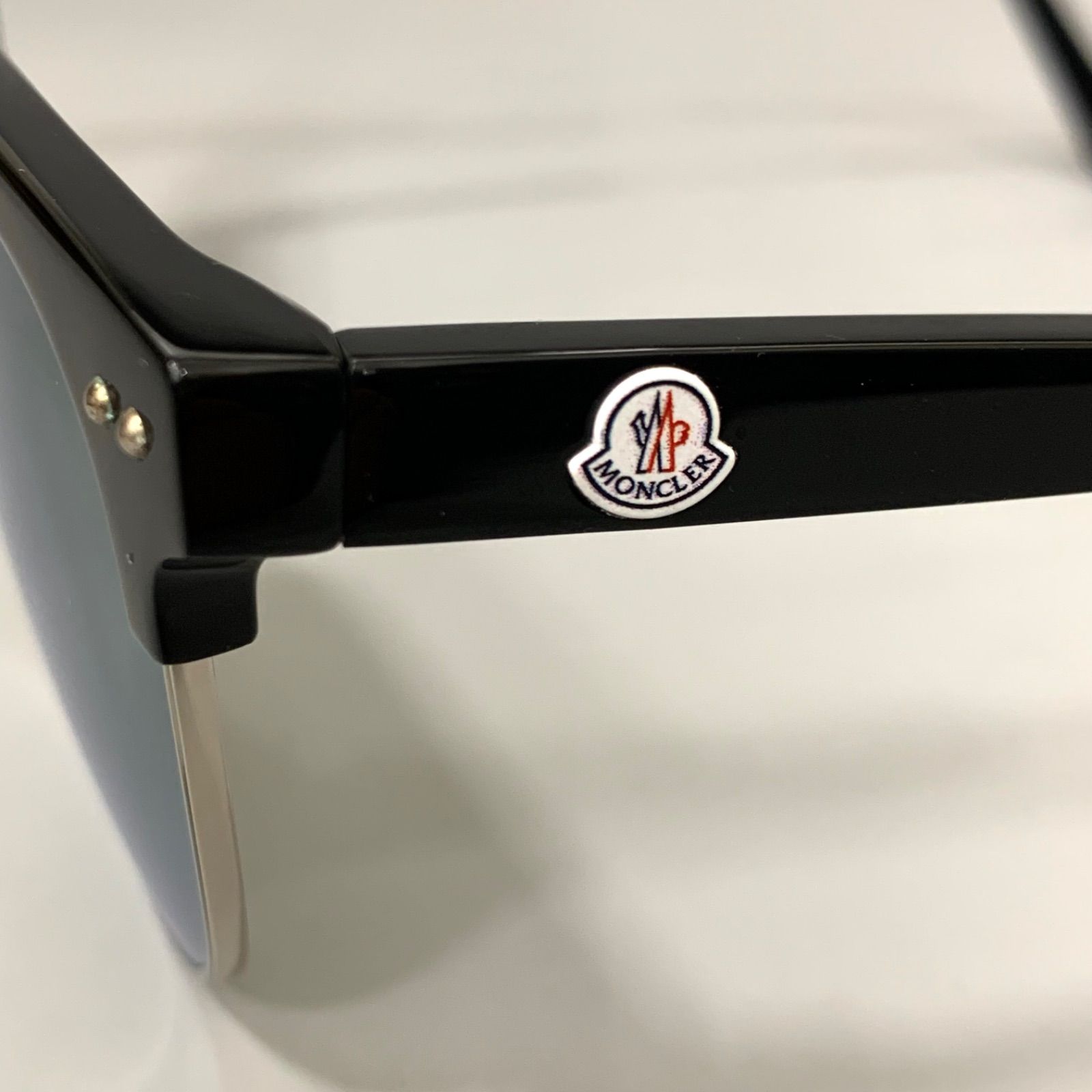 MONCLER モンクレール サングラス ミラーレンズ 偏光レンズ