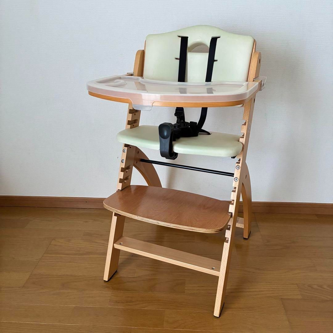 ビヨンドジュニア（Beyond Junior）] ベビーチェア ハイチェア